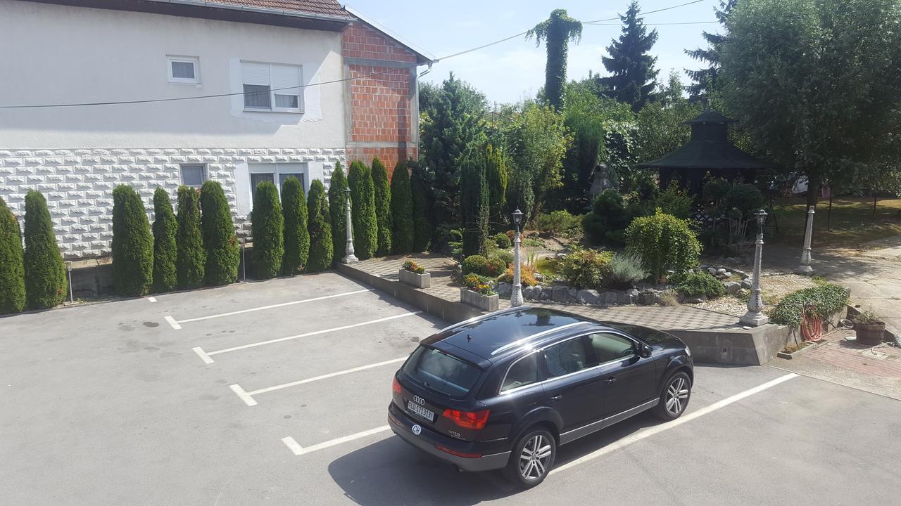 Sobe Mrak Panzió Belovár Kültér fotó